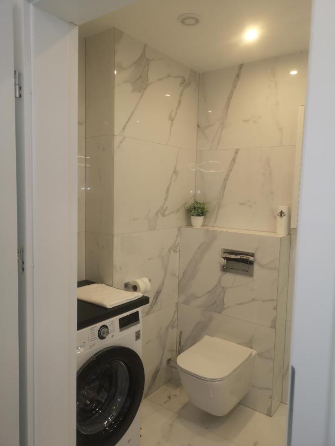 Apartament Z Widokiem Na Morze W Kompleksie Hevenia Rewal Esterno foto