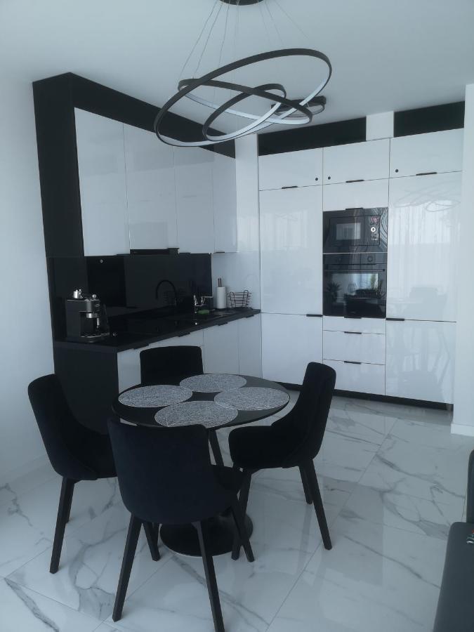 Apartament Z Widokiem Na Morze W Kompleksie Hevenia Rewal Esterno foto